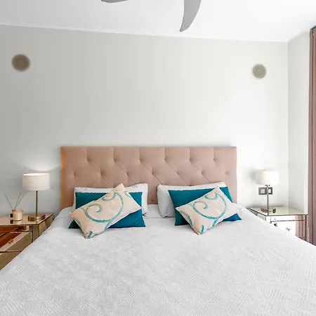 Luxury Penthouse Next To Marbella Estepona